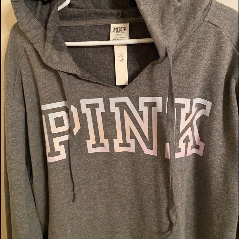 PINK HOODIE WOMENS LARGE BRAND NWT